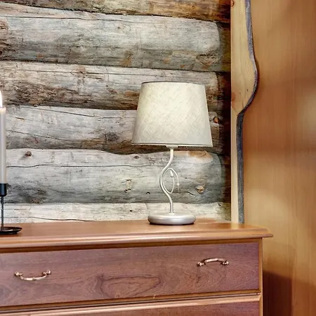 The Hideaway By Hilla *